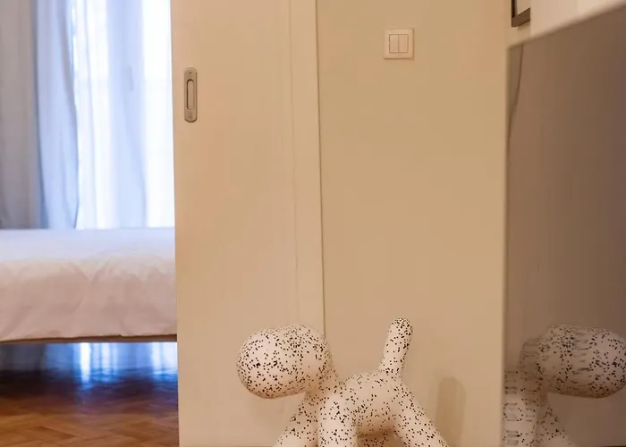 Houseloft Queen Olga Casa *