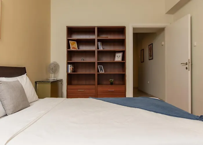 Houseloft Queen Olga Casa