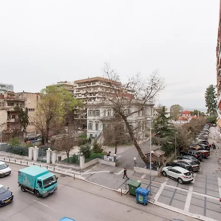 Houseloft Queen Olga Casa Daire *